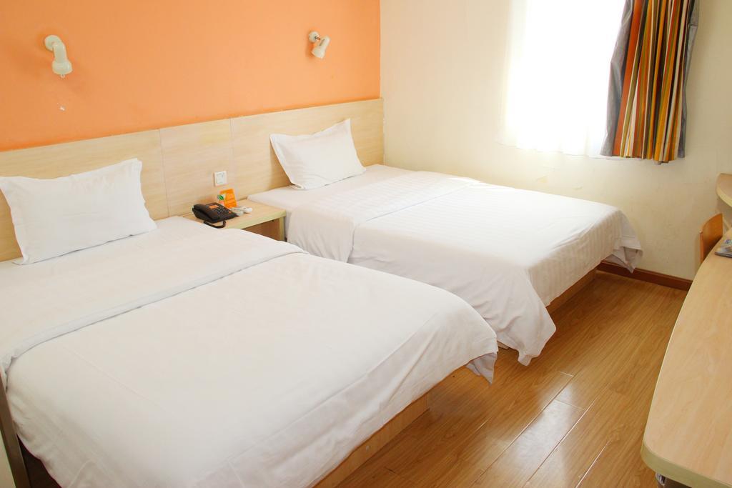 7Days Inn Beijing Liujiayao Station Eksteriør billede